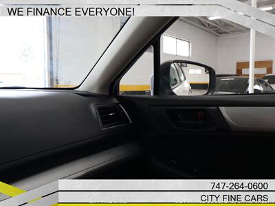 2019 Subaru Outback 2.5i   - Photo 27 - Panorama City, CA 91402