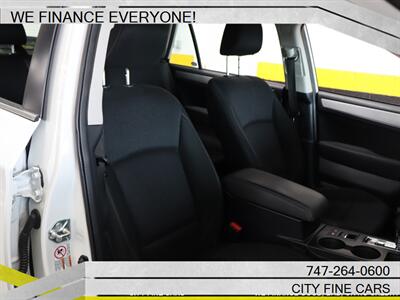 2019 Subaru Outback 2.5i   - Photo 33 - Panorama City, CA 91402