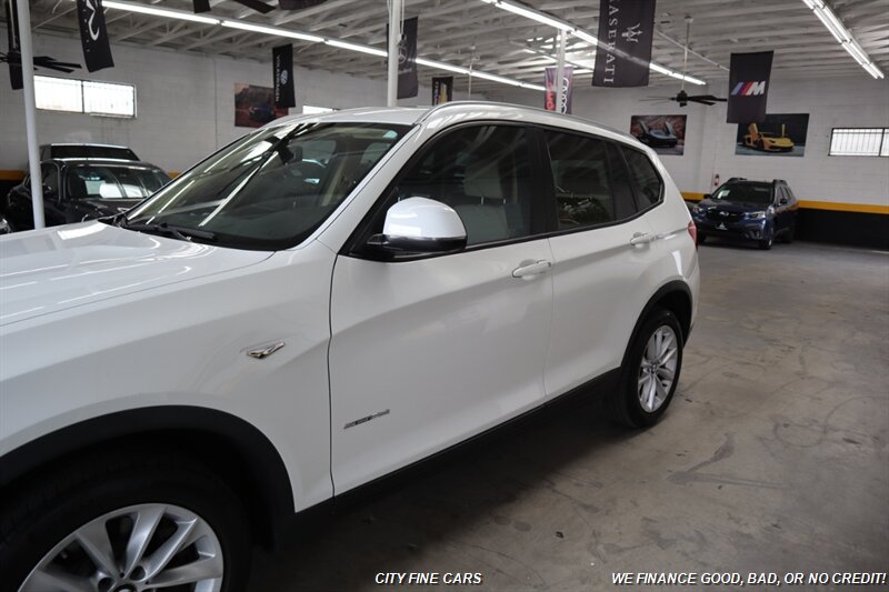 2017 BMW X3 sDrive28i - Photo 4 - Panorama City, CA 91402