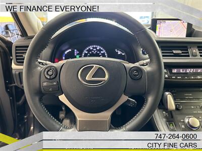 2014 Lexus CT 200h   - Photo 21 - Panorama City, CA 91402