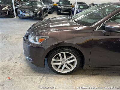 2014 Lexus CT 200h   - Photo 3 - Panorama City, CA 91402