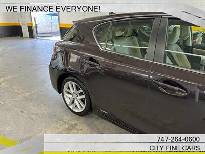 2014 Lexus CT 200h   - Photo 11 - Panorama City, CA 91402