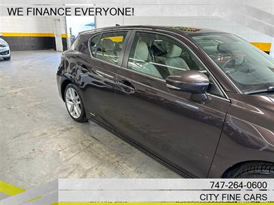 2014 Lexus CT 200h   - Photo 12 - Panorama City, CA 91402