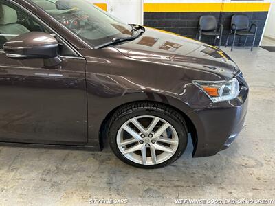 2014 Lexus CT 200h   - Photo 13 - Panorama City, CA 91402