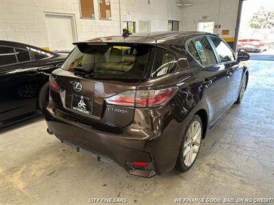 2014 Lexus CT 200h   - Photo 9 - Panorama City, CA 91402