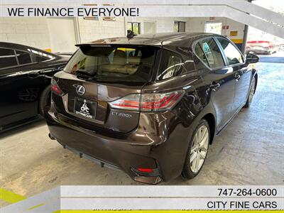 2014 Lexus CT 200h   - Photo 9 - Panorama City, CA 91402