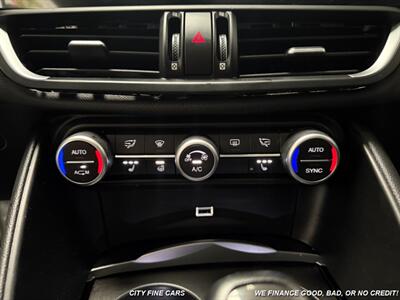2019 Alfa Romeo Giulia   - Photo 22 - Panorama City, CA 91402