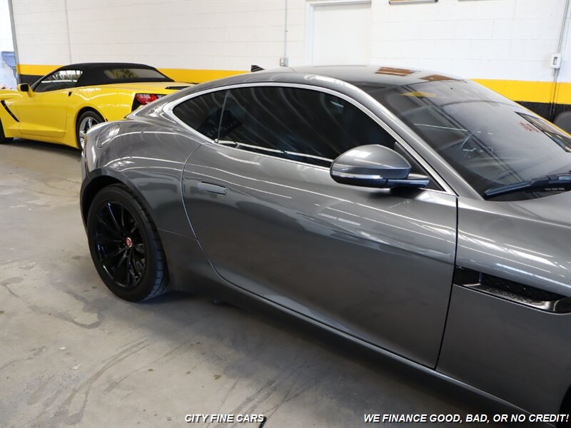 2018 Jaguar F-TYPE photo 10
