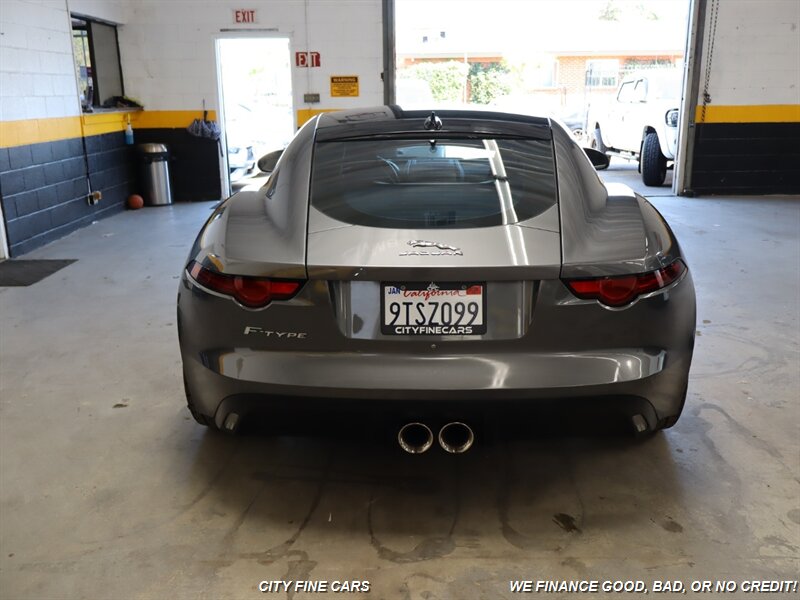 2018 Jaguar F-TYPE photo 7