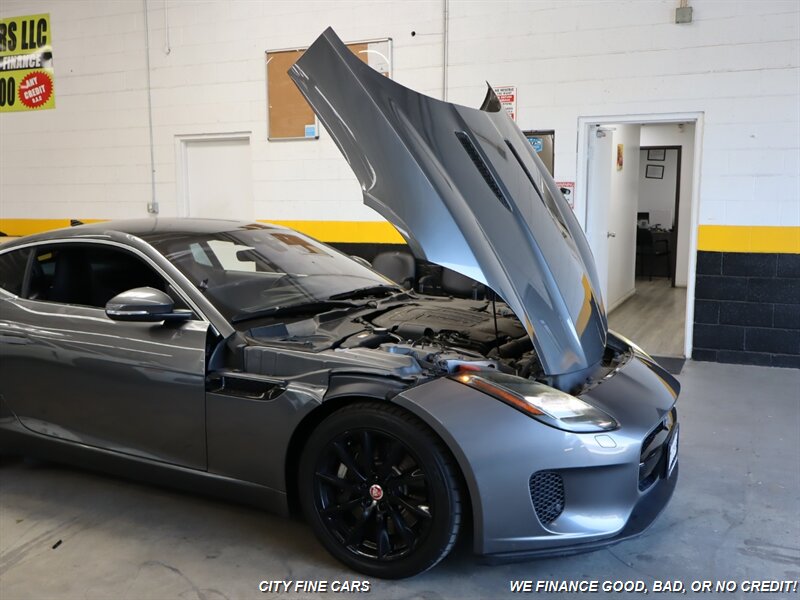 2018 Jaguar F-TYPE photo 35