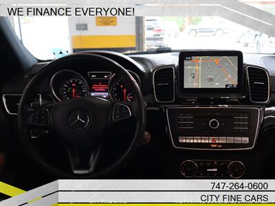2017 Mercedes-Benz GLE 550e 4MATIC   - Photo 13 - Panorama City, CA 91402