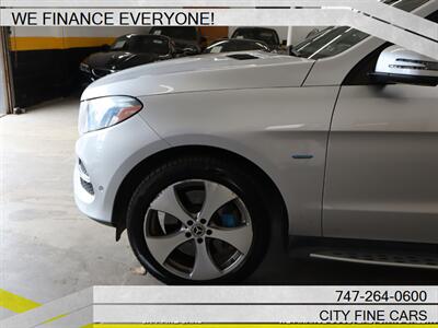 2017 Mercedes-Benz GLE 550e 4MATIC   - Photo 3 - Panorama City, CA 91402