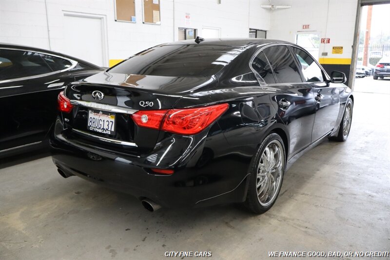 2017 INFINITI Q50 Signature Edition photo 10