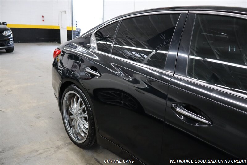 2017 INFINITI Q50 Signature Edition photo 11