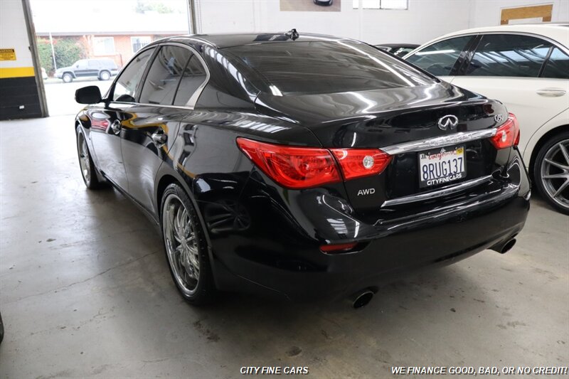 2017 INFINITI Q50 Signature Edition photo 8