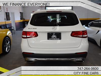 2018 Mercedes-Benz GLC GLC 300   - Photo 8 - Panorama City, CA 91402