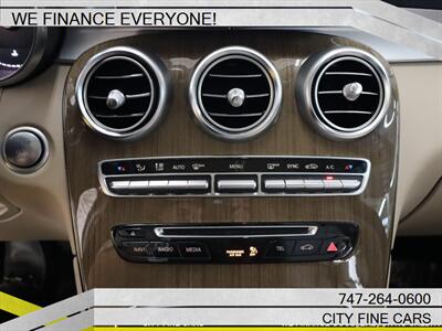 2018 Mercedes-Benz GLC GLC 300   - Photo 24 - Panorama City, CA 91402