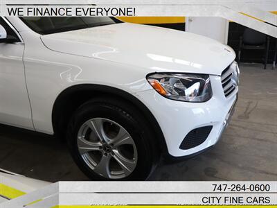 2018 Mercedes-Benz GLC GLC 300   - Photo 12 - Panorama City, CA 91402