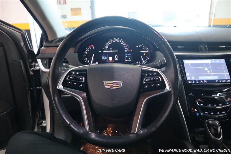 2018 Cadillac XTS Luxury - Photo 13 - Panorama City, CA 91402