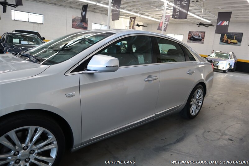 2018 Cadillac XTS Luxury - Photo 3 - Panorama City, CA 91402