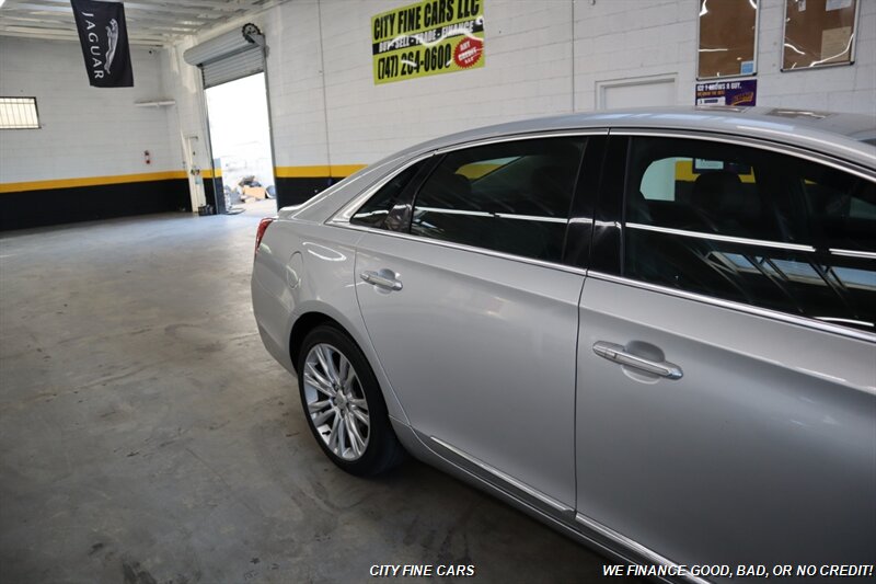 2018 Cadillac XTS Luxury - Photo 8 - Panorama City, CA 91402