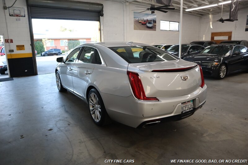 2018 Cadillac XTS Luxury - Photo 5 - Panorama City, CA 91402