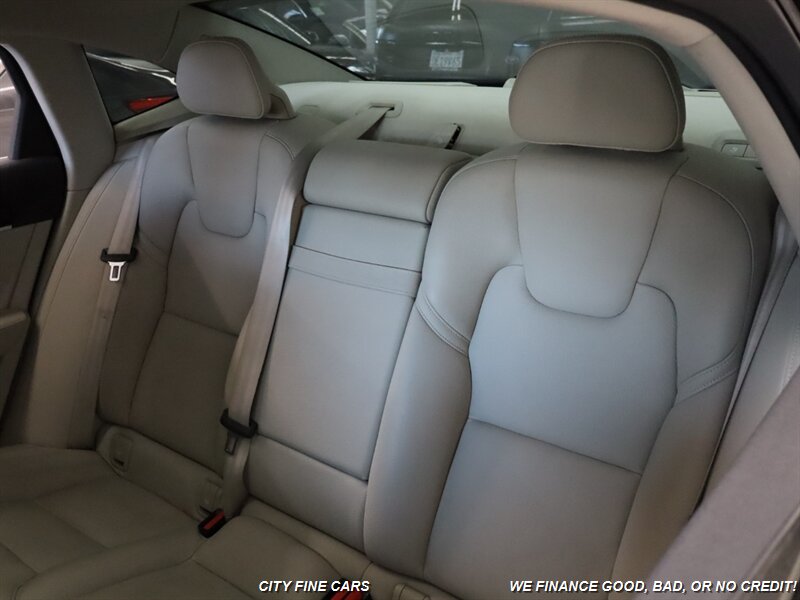 2018 Volvo S90 T5 Momentum photo 27