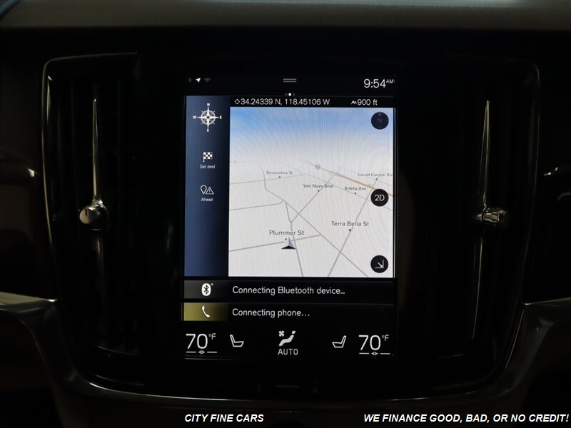 2018 Volvo S90 T5 Momentum photo 21