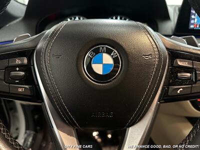 2018 BMW 530i   - Photo 19 - Panorama City, CA 91402