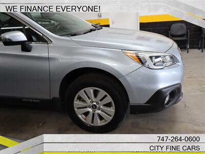 2017 Subaru Outback 2.5i Premium   - Photo 11 - Panorama City, CA 91402