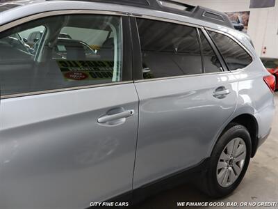 2017 Subaru Outback 2.5i Premium   - Photo 5 - Panorama City, CA 91402