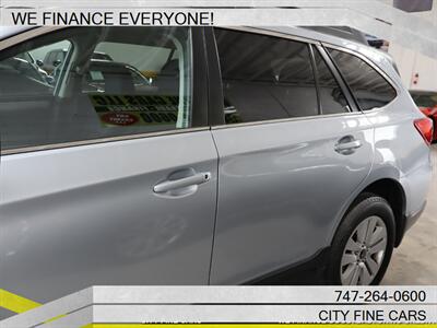 2017 Subaru Outback 2.5i Premium   - Photo 5 - Panorama City, CA 91402