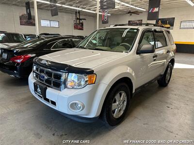 2012 Ford Escape XLT   - Photo 2 - Panorama City, CA 91402