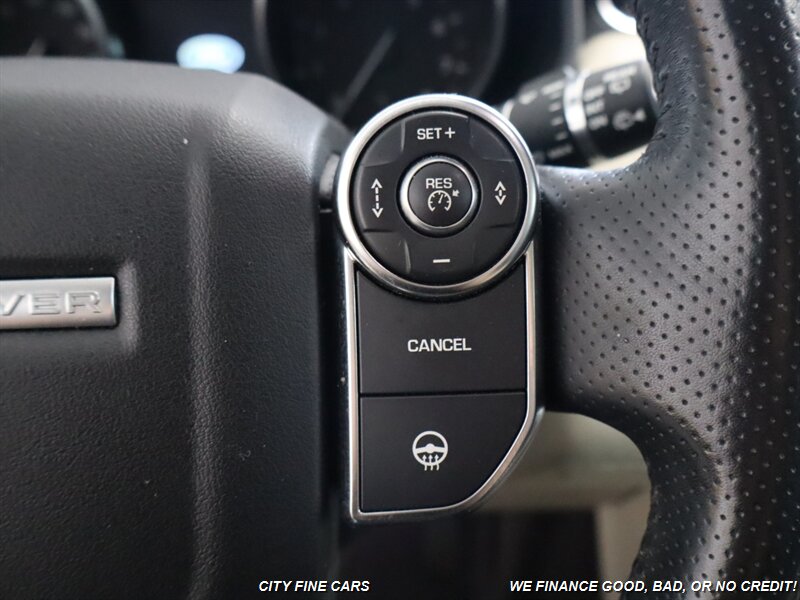 2016 Land Rover Range Rover Sport HSE photo 19