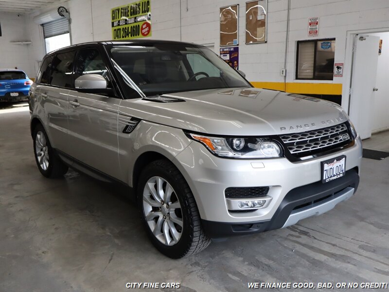 2016 Land Rover Range Rover Sport HSE photo 11