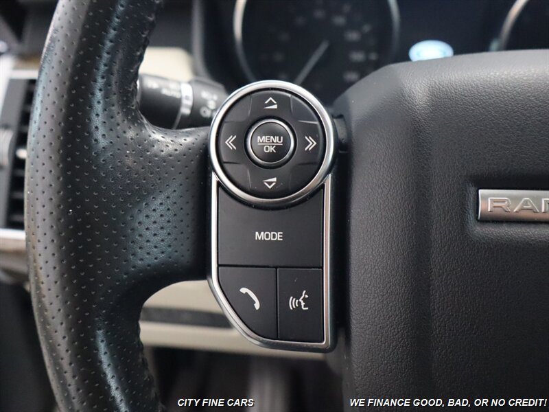 2016 Land Rover Range Rover Sport HSE photo 17