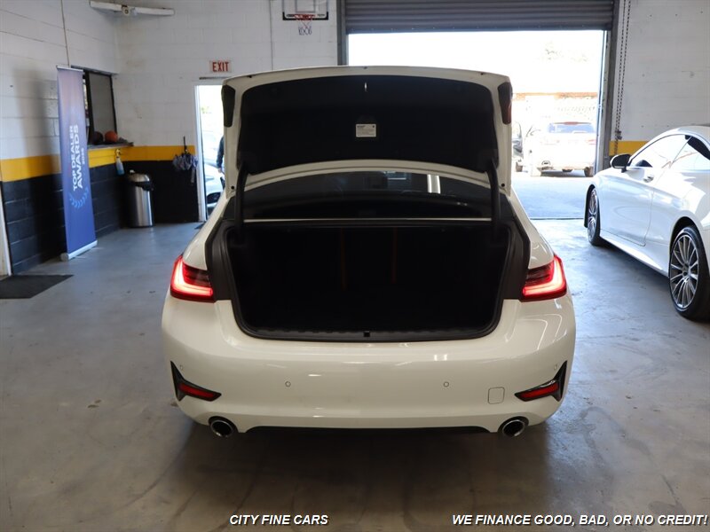 2020 BMW 330i - Photo 33 - Panorama City, CA 91402