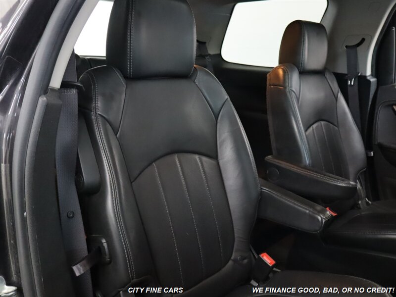 2014 GMC Acadia Denali photo 42