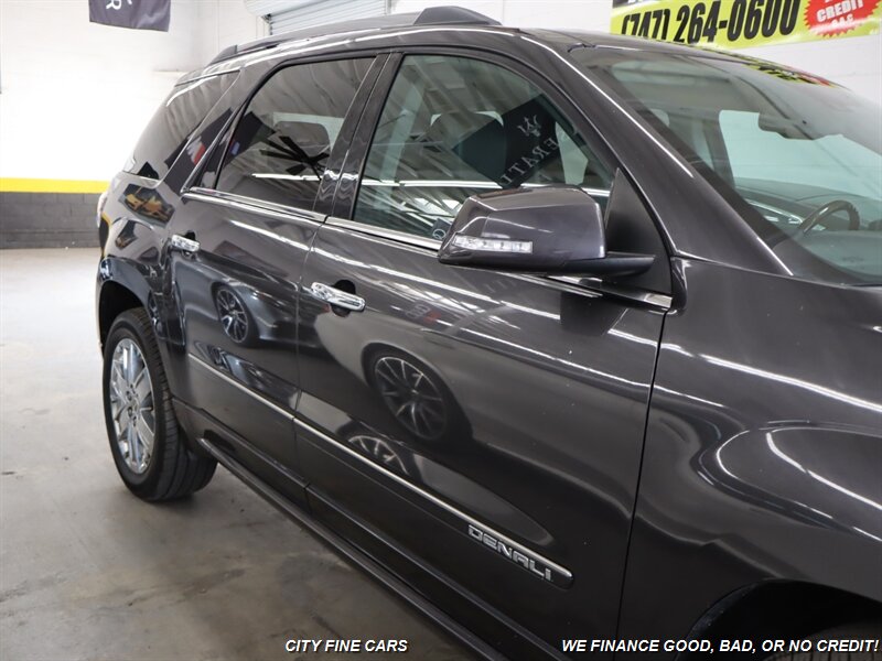 2014 GMC Acadia Denali photo 11