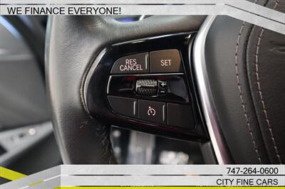 2020 BMW 530e iPerformance - Photo 15 - Panorama City, CA 91402