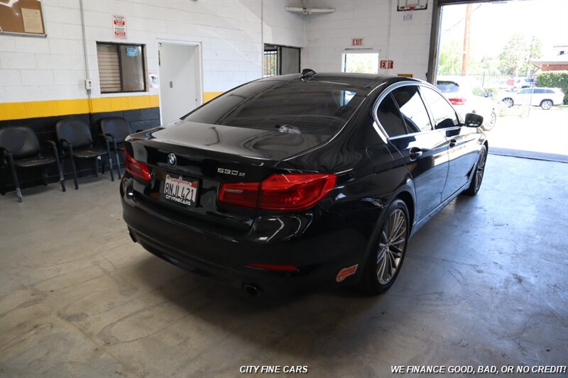 2020 BMW 530e iPerformance - Photo 9 - Panorama City, CA 91402