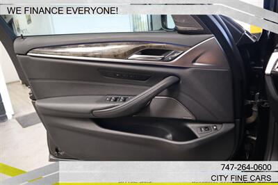 2020 BMW 530e iPerformance - Photo 25 - Panorama City, CA 91402