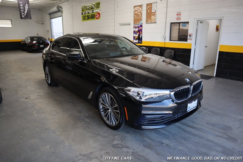 2020 BMW 530e iPerformance - Photo 13 - Panorama City, CA 91402
