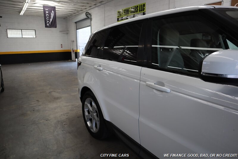2020 Land Rover Range Rover Sport SE - Photo 10 - Panorama City, CA 91402