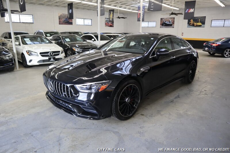 2022 Mercedes-Benz AMG GT 43 - Photo 2 - Panorama City, CA 91402