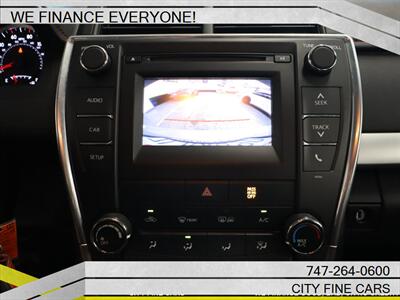 2015 Toyota Camry SE   - Photo 22 - Panorama City, CA 91402