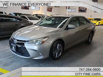 2015 Toyota Camry SE   - Photo 2 - Panorama City, CA 91402