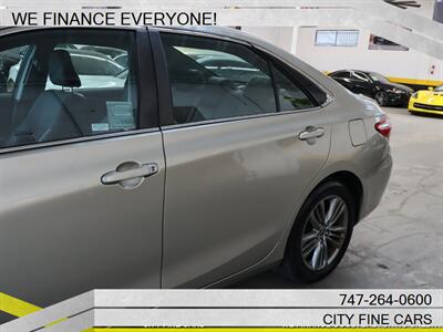 2015 Toyota Camry SE   - Photo 5 - Panorama City, CA 91402