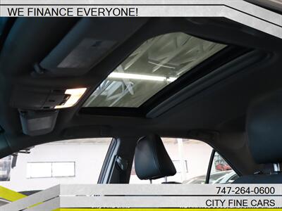 2015 Toyota Camry SE   - Photo 26 - Panorama City, CA 91402