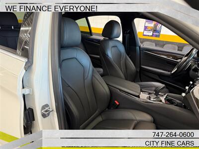 2020 BMW 530e iPerformance   - Photo 31 - Panorama City, CA 91402